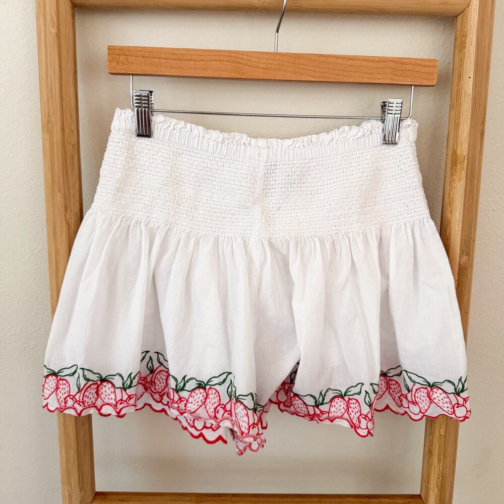 Joie Sleep Shorts Women’s Small White Strawberry Embroidered Smocked Cotton